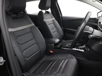 CITROEN e-C4 50kWh Shine Plus Hatchback 5dr Electric Auto (7.4kW Charger) (13