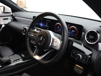 MERCEDES-BENZ CLA 1.3 CLA200 AMG Line Coupe 4dr Petrol 7G-DCT Euro 6 (s/s) (163 ps