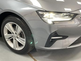 VAUXHALL INSIGNIA 1.5 Turbo D SE Nav Grand Sport 5dr Diesel Manual Euro 6 (s/s) (1
