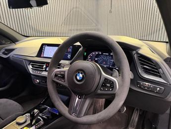 BMW 1 SERIES 2.0 M135i Hatchback 5dr Petrol Auto xDrive Euro 6 (s/s) (306 ps)