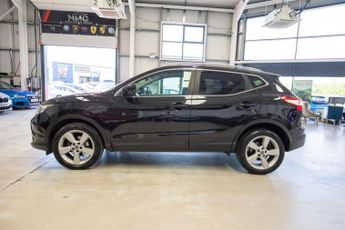 NISSAN QASHQAI 1.6 dCi n-tec+ SUV 5dr Diesel XTRON 2WD Euro 6 (s/s) (130 ps)