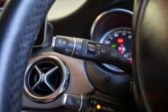 MERCEDES-BENZ GLA 1.6 GLA180 Urban Edition SUV 5dr Petrol 7G-DCT Euro 6 (s/s) (122