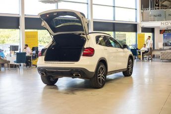 MERCEDES-BENZ GLA 1.6 GLA180 Urban Edition SUV 5dr Petrol 7G-DCT Euro 6 (s/s) (122