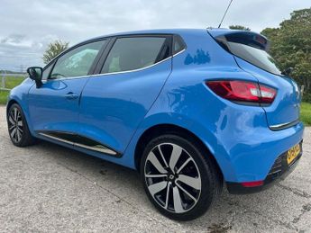 RENAULT CLIO 1.5 dCi Dynamique S MediaNav Hatchback 5dr Diesel EDC Euro 5 (90