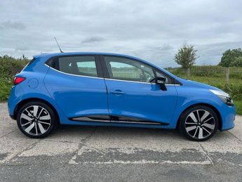 RENAULT CLIO 1.5 dCi Dynamique S MediaNav Hatchback 5dr Diesel EDC Euro 5 (90