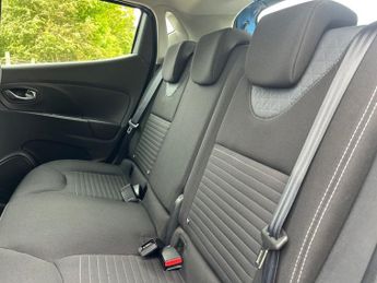RENAULT CLIO 1.5 dCi Dynamique S MediaNav Hatchback 5dr Diesel EDC Euro 5 (90