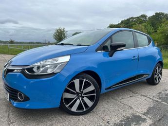 RENAULT CLIO 1.5 dCi Dynamique S MediaNav Hatchback 5dr Diesel EDC Euro 5 (90