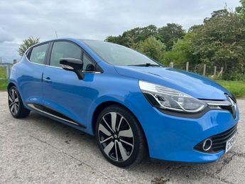 RENAULT CLIO 1.5 dCi Dynamique S MediaNav Hatchback 5dr Diesel EDC Euro 5 (90