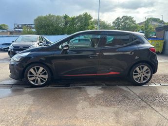 RENAULT CLIO 0.9 TCe Dynamique S MediaNav Hatchback 5 Door Petrol Manual Blac