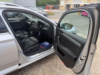 SKODA SUPERB 1.5 TSI ACT SE Technology Estate 5dr Petrol DSG Euro 6 (s/s) (15