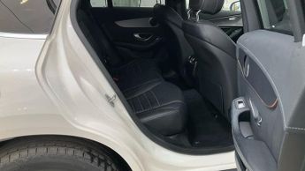 MERCEDES-BENZ EQC EQC 400 80kWh AMG Line SUV 5dr Electric Auto 4MATIC (408 ps)