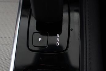 VOLVO XC90 2.0 B5 MHEV Plus Auto 4WD Euro 6 (s/s) 5dr
