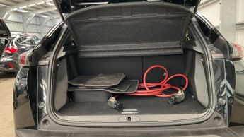 PEUGEOT E-2008 50kWh GT SUV 5dr Electric Auto (136 ps)