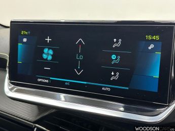PEUGEOT E-2008 50kWh GT SUV 5dr Electric Auto (136 ps)