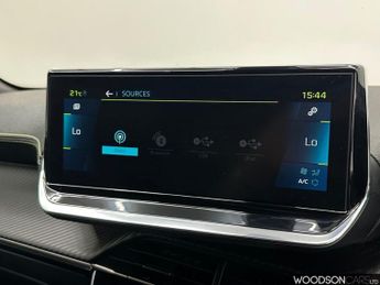 PEUGEOT E-2008 50kWh GT SUV 5dr Electric Auto (136 ps)