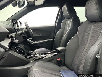 PEUGEOT E-2008 50kWh GT SUV 5dr Electric Auto (136 ps)