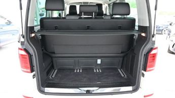 VOLKSWAGEN CARAVELLE 2.0 BiTDI BlueMotion Tech Executive MPV 5dr Diesel DSG Euro 6 (s
