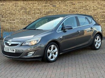 VAUXHALL ASTRA 1.6 16v SRi Hatchback 5dr Petrol Manual Euro 5 (115 ps)