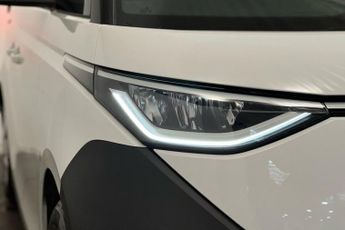 VOLKSWAGEN ID BUZZ Pro 77kWh Commerce Panel Van 5dr Electric Auto (204 ps) Front / 