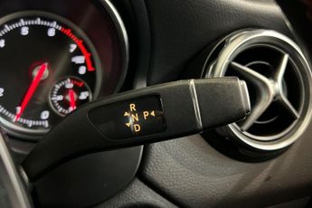MERCEDES-BENZ GLA CLASS 1.6 GLA200 AMG Line SUV 5dr Petrol 7G-DCT Euro 6 (s/s) (156 ps) 