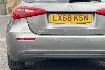 MERCEDES-BENZ A-CLASS 1.3 A180 SE Hatchback 5dr Petrol 7G-DCT Euro 6 (s/s) (136 ps) Re