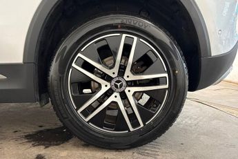 MERCEDES-BENZ GLA CLASS 2.0 GLA200d Sport (Executive) SUV 5dr Diesel 8G-DCT Euro 6 (s/s)
