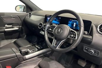 MERCEDES-BENZ GLA CLASS 2.0 GLA200d Sport (Executive) SUV 5dr Diesel 8G-DCT Euro 6 (s/s)