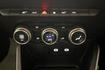 DACIA DUSTER 1.3 TCe Prestige SUV 5dr Petrol EDC Euro 6 (s/s) (150 ps) Multiv
