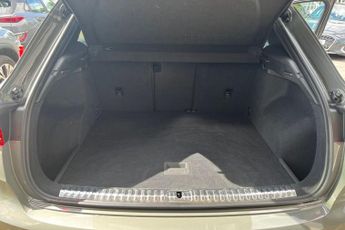 AUDI Q3 2.0 TDI 35 S line SUV 5dr Diesel S Tronic Euro 6 (s/s) (150 ps) 