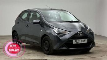 Toyota AYGO 1.0 VVT-i x-play Hatchback 5dr Petrol Manual Euro 6 (s/s) (71 ps