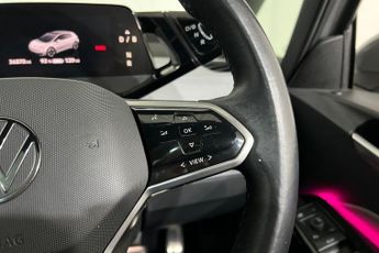 VOLKSWAGEN ID.3 Pro Performance 58kWh Tech Hatchback 5dr Electric Auto (204 ps) 