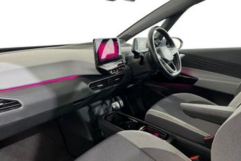 VOLKSWAGEN ID.3 Pro Performance 58kWh Tech Hatchback 5dr Electric Auto (204 ps) 