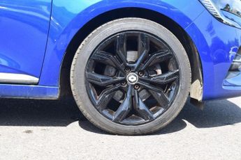 RENAULT CLIO 1.6 E-TECH Techno Hatchback 5dr Petrol Hybrid Auto Euro 6 (s/s) 