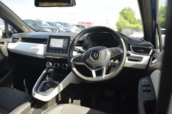 RENAULT CLIO 1.6 E-TECH Techno Hatchback 5dr Petrol Hybrid Auto Euro 6 (s/s) 