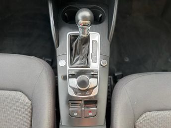 AUDI A3 1.0 TFSI SE Technik Sportback 5dr Petrol S Tronic Euro 6 (s/s) (
