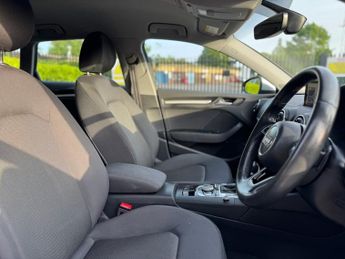 AUDI A3 1.0 TFSI SE Technik Sportback 5dr Petrol S Tronic Euro 6 (s/s) (