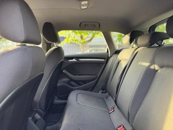 AUDI A3 1.0 TFSI SE Technik Sportback 5dr Petrol S Tronic Euro 6 (s/s) (