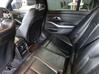 BMW 3 SERIES 2.0 320i M Sport Saloon 4dr Petrol Auto Euro 6 (s/s) (184 ps)