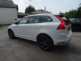 VOLVO XC60 2.4 D4 R-Design SUV 5dr Diesel Geartronic AWD Euro 5 (181 ps)
