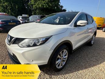 Nissan Qashqai 1.5 dCi Acenta Premium SUV 5dr Diesel Manual 2WD Euro 5 (s/s) (1