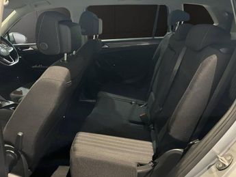 VOLKSWAGEN TIGUAN ALLSPACE 1.5 TSI Life SUV 5dr Petrol DSG Euro 6 (s/s) (150 ps)