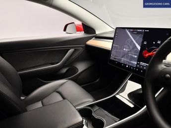 TESLA Model 3 (Dual Motor) Long Range Saloon 4dr Electric Auto 4WDE (346 ps)