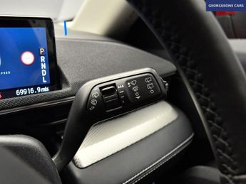 FORD MUSTANG MACH-E Standard Range 70kWh SUV 5dr Electric Automatic (269 ps)
