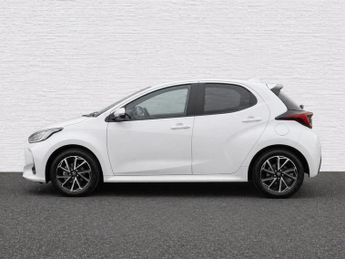 TOYOTA YARIS 1.5 VVT-h Design Hatchback 5dr Petrol Hybrid E-CVT Euro 6 (s/s) 