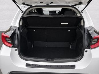 TOYOTA YARIS 1.5 VVT-h Design Hatchback 5dr Petrol Hybrid E-CVT Euro 6 (s/s) 