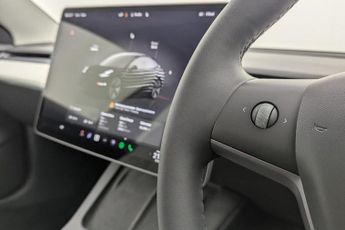 TESLA Model 3 (Dual Motor) Long Range Saloon 4dr Electric Auto 4WDE (346 ps)