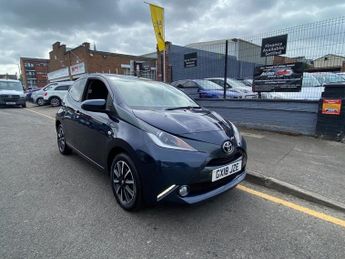 Toyota AYGO 1.0 VVT-i x-style Hatchback 5dr Petrol Manual Euro 6 (68 ps)