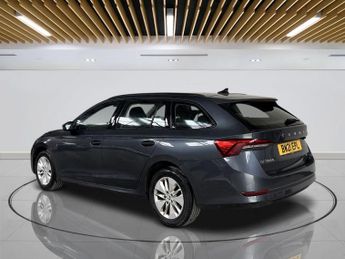 SKODA OCTAVIA 2.0 TDI SE Technology Estate 5dr Diesel DSG Euro 6 (s/s) (116 ps