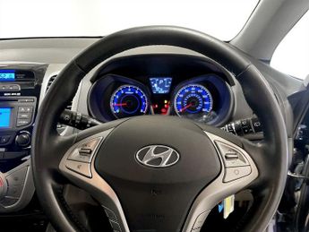HYUNDAI IX20 1.6 SE Hatchback 5dr Petrol Auto Euro 6 (125 ps)