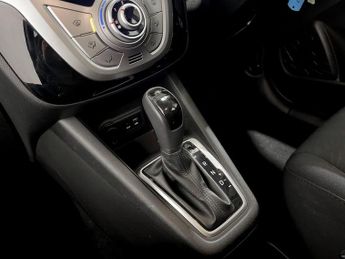 HYUNDAI IX20 1.6 SE Hatchback 5dr Petrol Auto Euro 6 (125 ps)